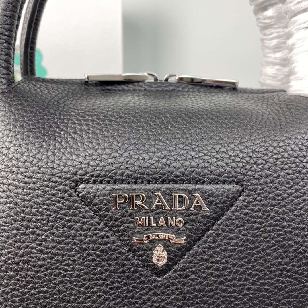 Prada Small Leather Shoulder Bag Handbag Black 1BC145